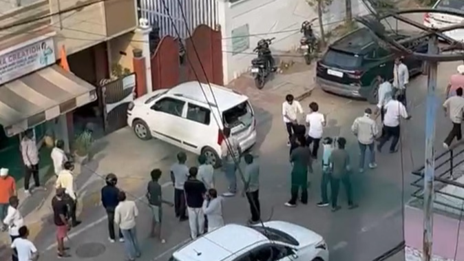 भाजपा विधायक के पीए पर केस, सफाई में कहा- मैं दो दिन से इंदौर से बाहर, मेरे नाम झूठा केस
