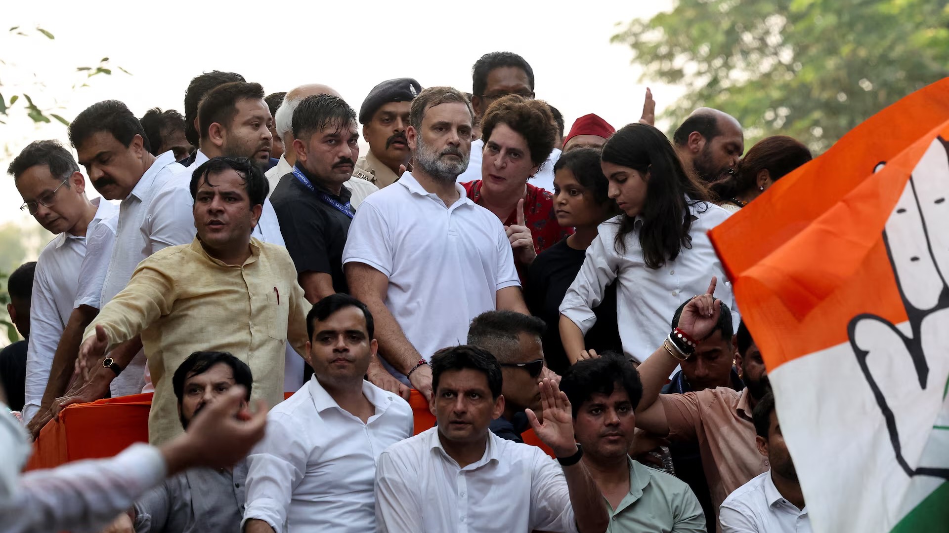 जंतर-मंतर पर प्रदर्शन को लेकर कांग्रेस का रुख सख्त, राहुल गांधी के पहुंचने की चर्चा; दिल्ली पुलिस के आदेश को चुनौती